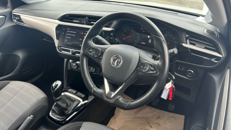 Vauxhall Corsa 1.2 SE 5dr Petrol Hatchback